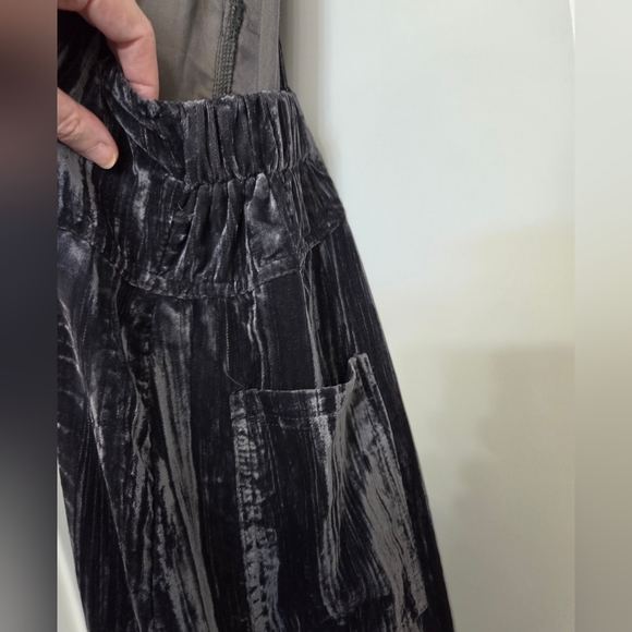 Crushed Velvet Dakota Jumpsuit by Natural Life - NWT - Charcoal Color - Picture 5 of 11